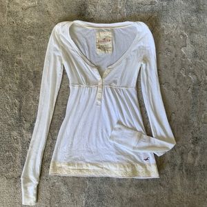 CREAM HOLLISTER TOP